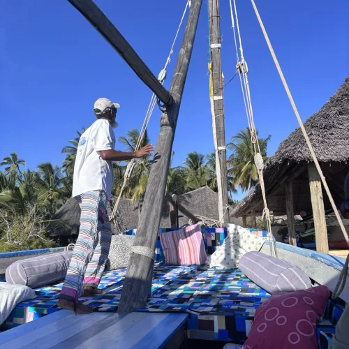 The Flipflopi Project – A Story of Change Carried by the Ocean